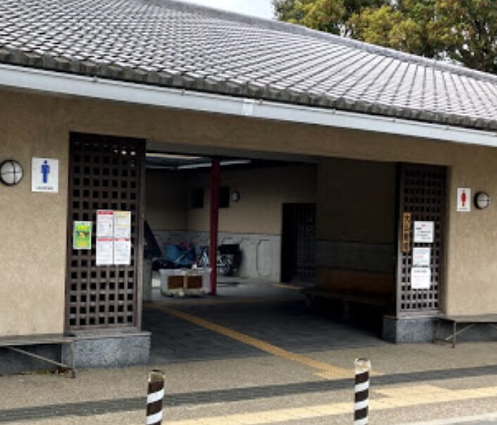 奈良公園　桜　トイレ