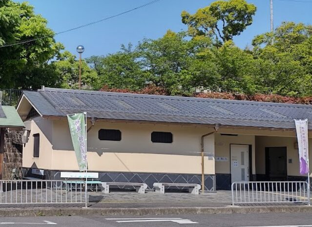 石山寺　桜　トイレ